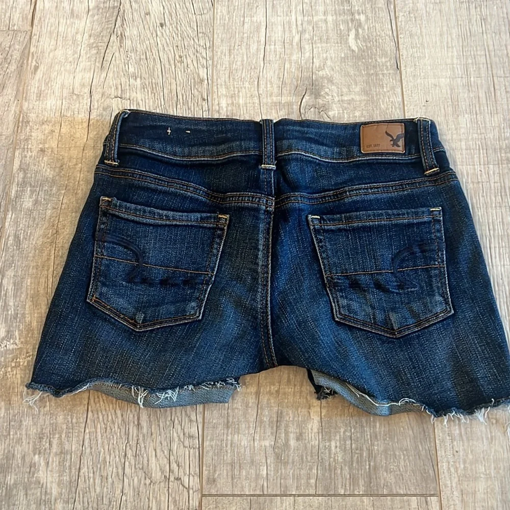 American Eagle Super Stretch Jean Shorts Women’s‎ Size 0 Dark Wash